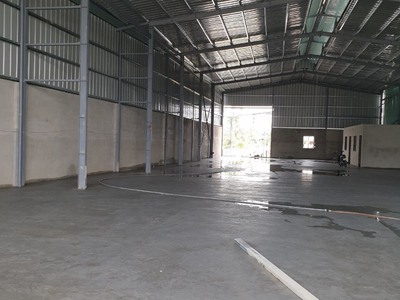 Cần cho thuê kho nằm trên quốc lộ 1a đoạn đường tránh võ nguyên giáp về 23/10. 2