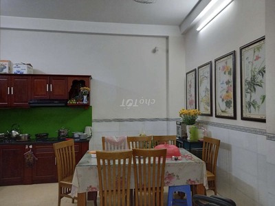 Chính chủ cần cho thuê phòng khép kín 20 m2 tại hẻm 120 tôn thất hiệp, phường 13, quận 11, tp hồ 1