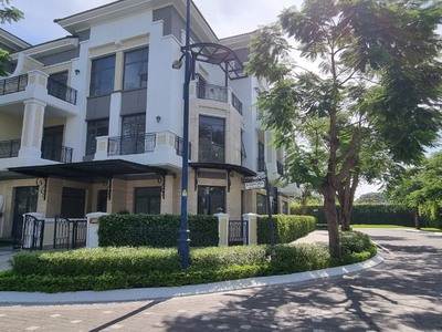 Bán gấp căn góc verosa khang điền giá siêu ngộp   giảm 2 tỷ 2