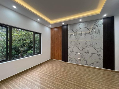 Cho thuê nhà riêng mới tinh 2,5 tầng tại Thư Trung - Văn Cao 3
