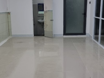 Cho thuê nhà 2 mặt tiền góc ngả tư vĩnh viễn và nguyễn tri phươn, giá chỉ 29t/t. 1