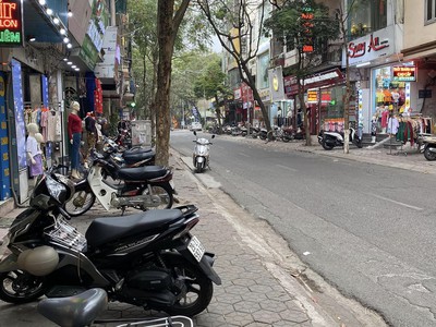 Bán 77m - 3 Tầng - 4.7m.Mặt Tiền. Nghĩa Tân Cầu Giấy 0