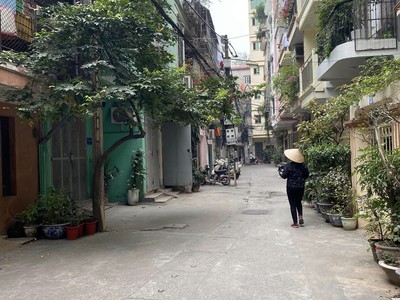 Bán 77m - 3 Tầng - 4.7m.Mặt Tiền. Nghĩa Tân Cầu Giấy 2