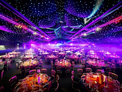 Cho thuê hệ thống âm thanh, ánh sáng, sân khấu tiệc 0