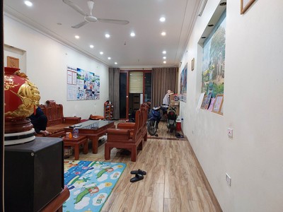 Bán nhà mặt trục ngõ lớn: kinh doanh, siêu phẩm đất đông anh 2