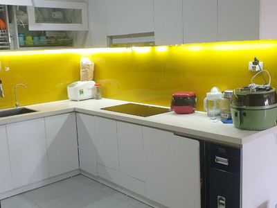 Chính chủ bán căn hộ da no-08 giang biên, lô góc full nội thất view khu vui chơi, 72m2 2 pn nhỉnh 3