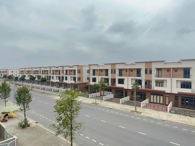Nhà phố đẹp nhất dự án centa city chỉ với hơn 7 tỉ đã hoàn thiện đẹp lung linh 2