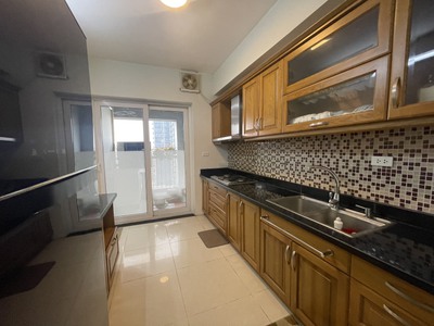 Bán chung cư vườn đào, tây hồ, 3 ngủ, 126m2, nội thất đầy đủ, xịn, hiện đại 1