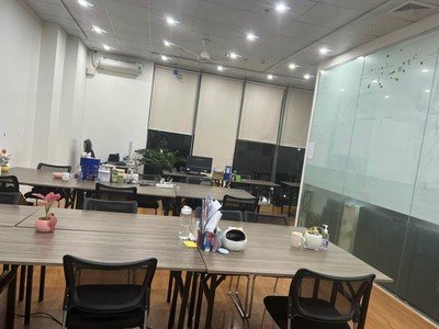 Cần cho thuê mặt bằng 90m tại Greenstars 2