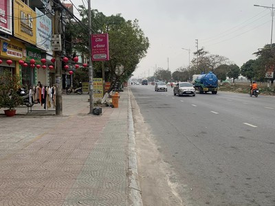Bán nhanh nhà 3 tầng mặt ql 17, tam á, thuận thành, bn, giá 8,2x tỷ 0