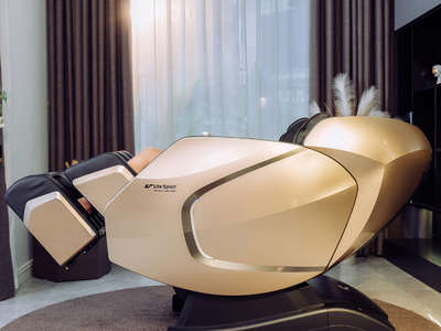 Ghế massage Lifesport LS-599 vàng đồng siêu phẩm mới ra mắt 1