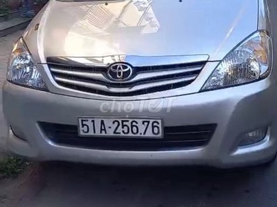 Cần bán xe  toyota innova 2011 g xã bà điểm, huyện hóc môn, tp hồ chí minh 3