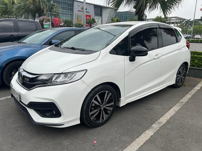 Chính chủ cần bán xe Honda Jazz RS 2019 5