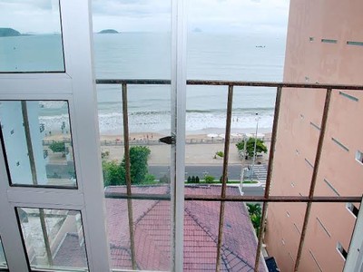 Bán khách sạn tiêu chuẩn 2 sao  sát biển Phạm Văn Đồng 30m Nha Trang  Nguyễn Khánh Toàn 2