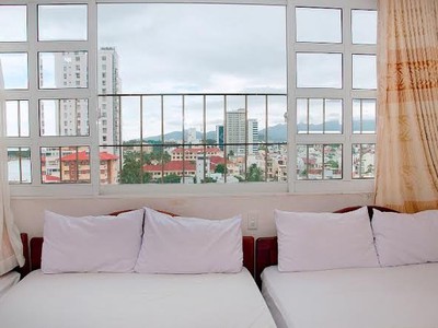 Bán khách sạn tiêu chuẩn 2 sao  sát biển Phạm Văn Đồng 30m Nha Trang  Nguyễn Khánh Toàn 6