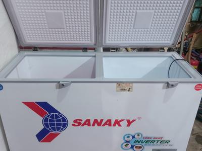 Tủ đông SANAKY VH 4099W4K new 95, máy móc zin 0