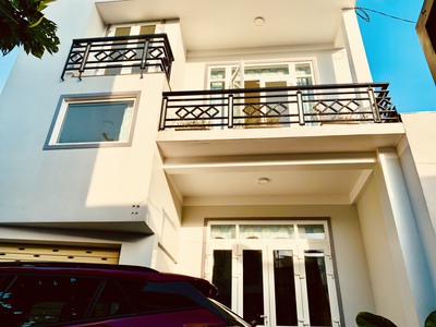 Nhà 2 Tầng Kiên Cố Kiệt 333 Phạm Văn Đồng 0