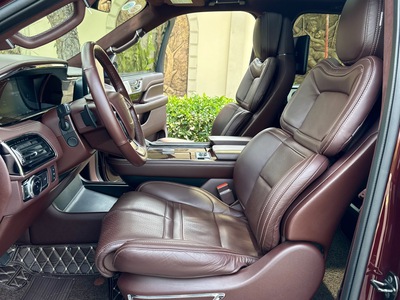 Bán Lincoln Navigator Black Label 2021 siêu lướt, biển VIP, giá êm 5