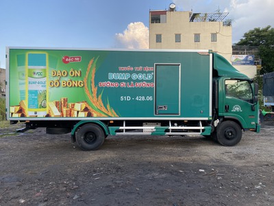 Bán xe isuzu tải thùng kín,đời 2018,loại NQR 550,5,5t xe zin đẹp 5
