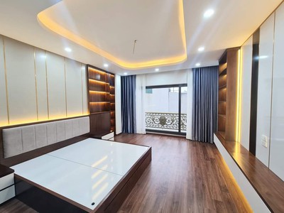 Giám sốc, bán nhà m.phố chùa quỳnh 7t thang máy, thông số đẹp, vỉa hè, k.doanh, ôtô tránh 3