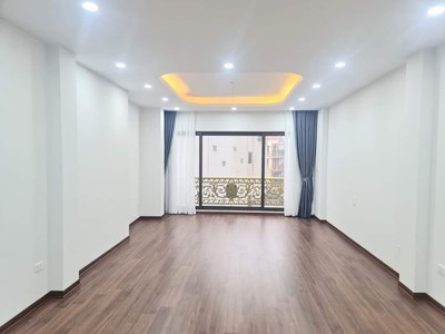 Giám sốc, bán nhà m.phố chùa quỳnh 7t thang máy, thông số đẹp, vỉa hè, k.doanh, ôtô tránh 4