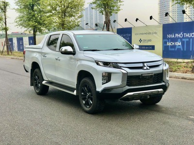 Chào bán xe bán tải tritong đời 2021 1