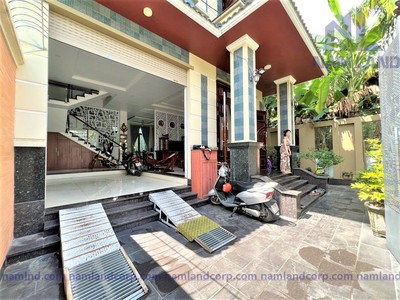 Chính chủ cần cho thuê  biệt thự ở số 9, đường phạm công trứ, phường thạnh mỹ lợi  quận 2 cũ , 1