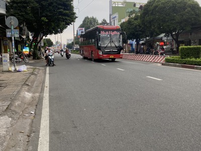 Bán gấp mtkd sầm uất đường lạc long quân, p5, q11 2