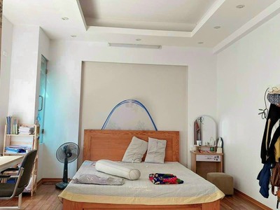 Gia đình cần bán nhà biệt thự mini mặt phố phường Quang Trung 2