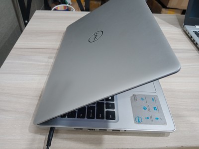 Dell inspiron 5570 ram I7 16GB ssd 256GB siêu khủng, tắt và mở máy chưa tới 5s 2