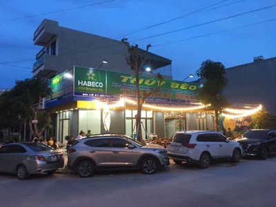 Nhà 3 mặt tiền doanh, khu dân trí cao thuận tiện mở văn phòng trung tâm tiếng anh phòng 2