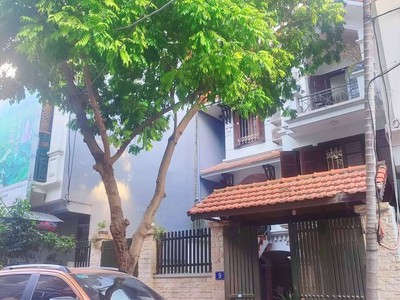 Anh vinh thiết kế bán nhà vạn phúc, yên tĩnh, cây xanh bóng mát cả ngày, 61m giá 5.9 tỉ 0