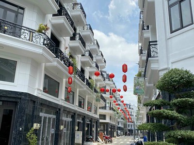 Bán gấp nhà sổ hồng phường thạnh xuân,quận 12,vừa ở vừa kinh doanh, thanh toán 2,8 tỷ nhận nhà ngay 3