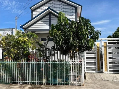Nhà bán ven biển chí công tuy phong, 170m2. 100 thổ cư giá 3.5 tỷ 1