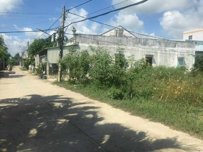 Ngay chợ bình chánh đã có gpxd sẵn - nền 80m2 giá 2 tỷ đã có sổ công chứng ngay trong ngày 4