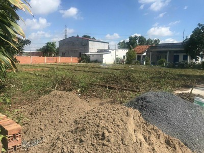 Ngay chợ bình chánh đã có gpxd sẵn - nền 80m2 giá 2 tỷ đã có sổ công chứng ngay trong ngày 3