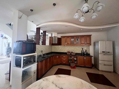 Cho thuê biệt thự đường lê văn lương, nhà bè. 4