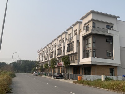Cần thanh khoản gấp căn nhà phố chân đế chung cư vsip kinh doanh tốt 3