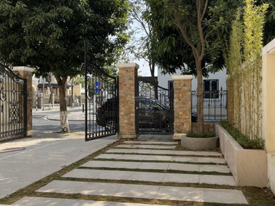 Chính chủ cho thuê căn Shophouse Vista Lago mặt đường trục chính khu đô thị Sudico - Nam An Khánh 3