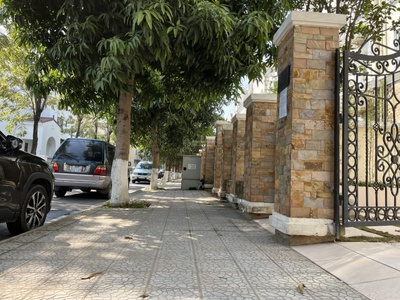 Chính chủ cho thuê căn Shophouse Vista Lago mặt đường trục chính khu đô thị Sudico - Nam An Khánh 8