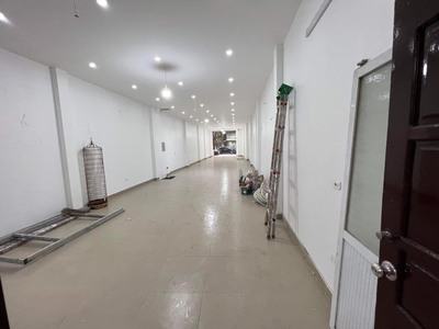 Chính chủ cho thuê nhà địa chỉ: số 984 đường la thành 1