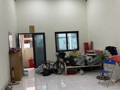 Bán nhà hải bối đông anh chỉ 2,6 ỷ với diện tích 110 m2 ngõ rộng 2 oto tránh nhau gần chợ 3