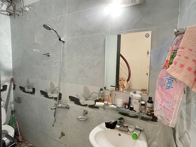 Cần bán gấp nhà Triều Khúc, 50m2, Ôtô 10mGần Đường Chính, Tiện ích, Giá 3 tỷ 8 2