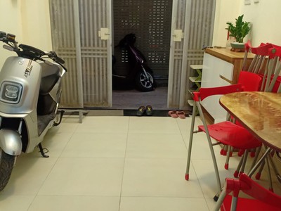 Đức diễn, bắc từ liêm, nhà 2 tầng, 3 ngủ, 40m2 giá chỉ 2.29 tỷ 0