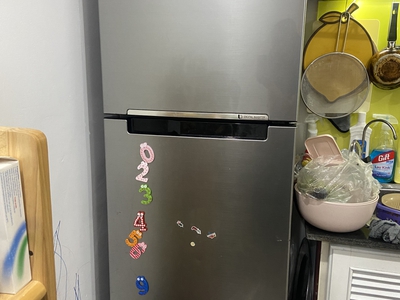 Thanh lý tủ lạnh Samsung 236lit 0