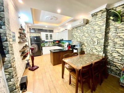 Tốt nhất đống đa, phố hào nam, 34m2, 4t, ngõ ô tô, kinh doanh, chỉ 3,5 tỷ 1