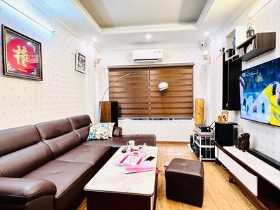 Tốt nhất đống đa, phố hào nam, 34m2, 4t, ngõ ô tô, kinh doanh, chỉ 3,5 tỷ 0