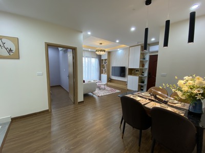 Bán căn hộ cao cấp 2 PN - có bể bơi bốn mùa - thiết kế 2 ban công - nội thất cao cấp 3