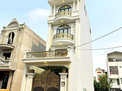 Siêu phẩm phân lô trung lực 101m x 5 tầng mới tinh - thang máy full kính- giá 10.8 tỉ 0