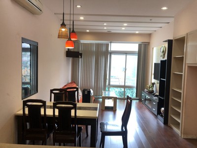 Chính chủ cần bán căn hộ chung cư  86 Tản Đà, Phường 11, Quận 5, diện tích 99m2, 3 phòng ngủ,  2 nhà 0